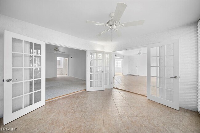 Building Photo - 3052 Kings Lake Blvd