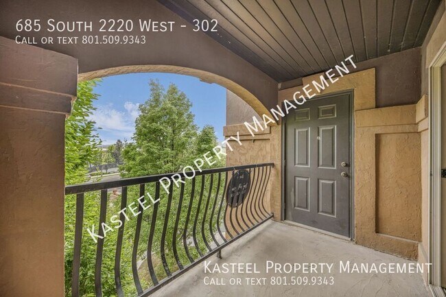 Building Photo - 685 S 2220 W