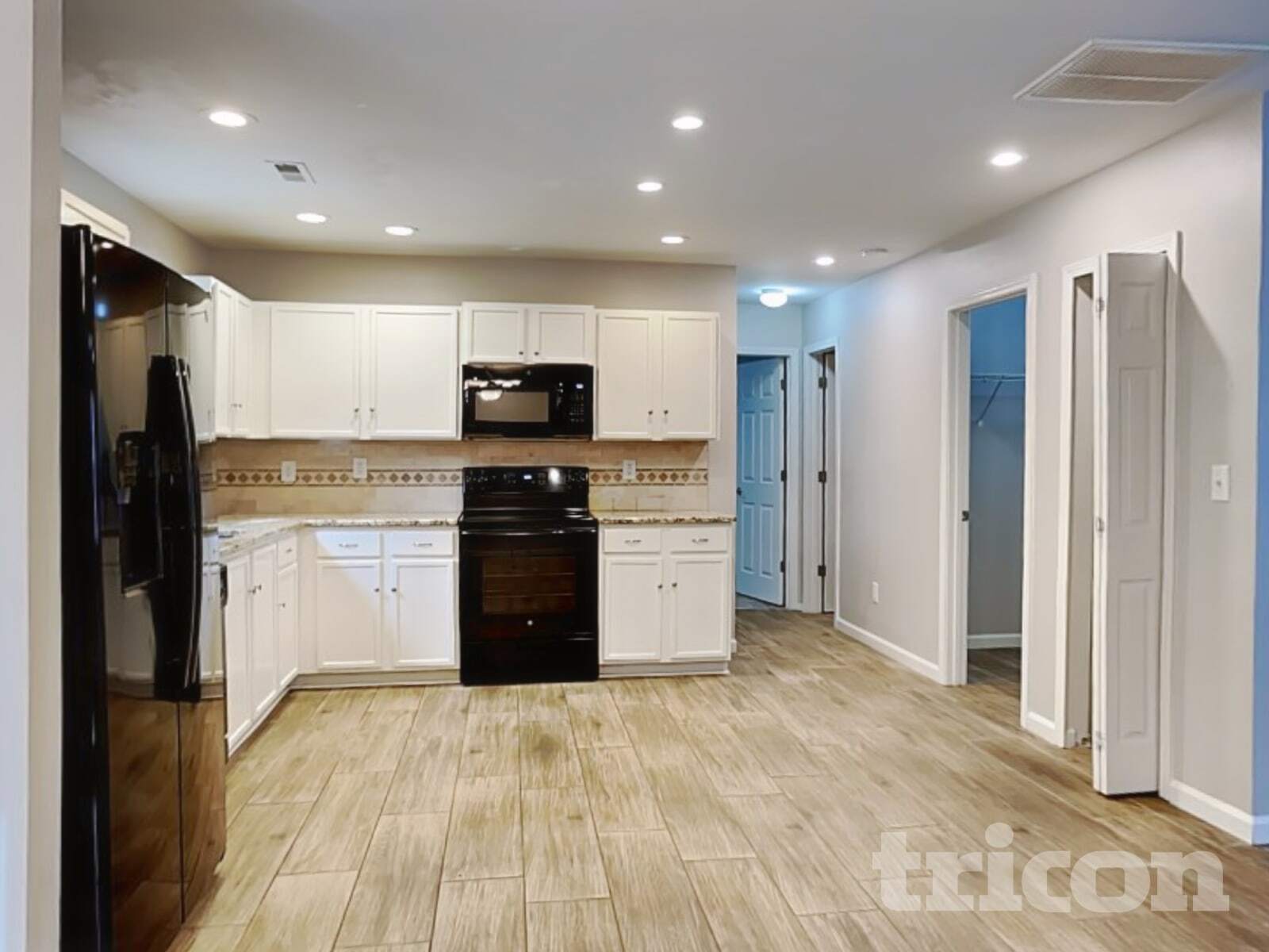 Building Photo - 8144 Rosberg Ln