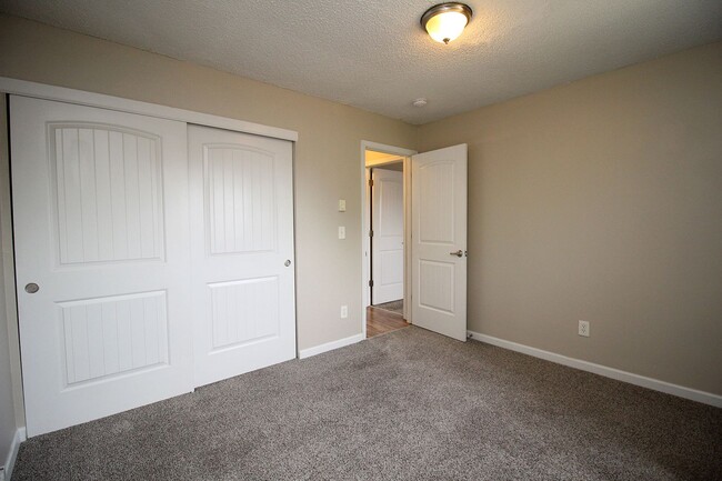 Building Photo - yanke02