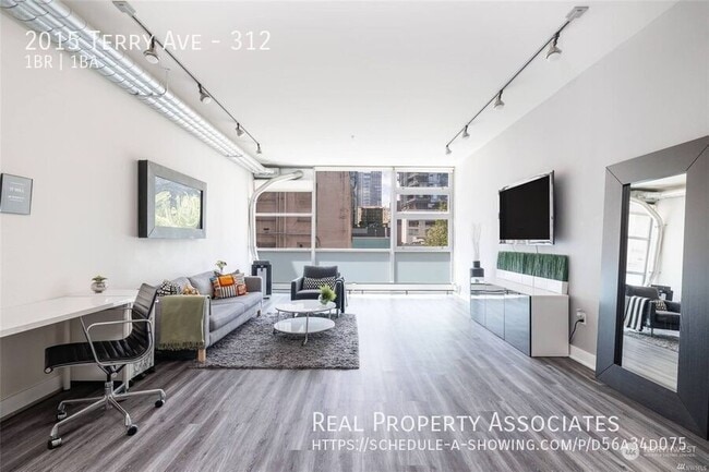 Building Photo - 2015 Terry Ave