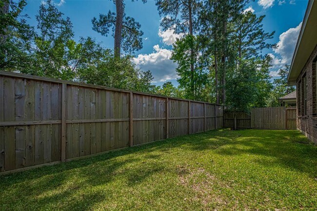 Building Photo - 151 Scarlet Maple Wy