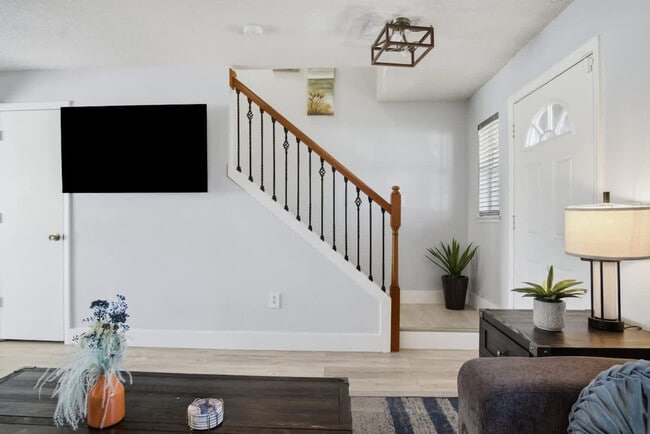 Building Photo - 13115 Ashington Pointe Dr