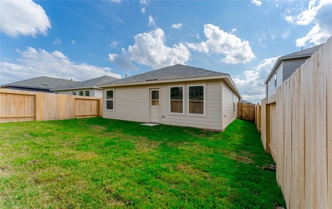 Building Photo - 14873 N Ascot Bnd Cir