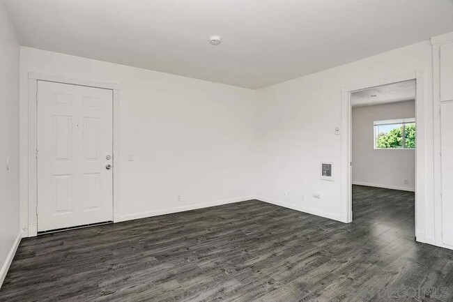 Building Photo - 5164 Landis St