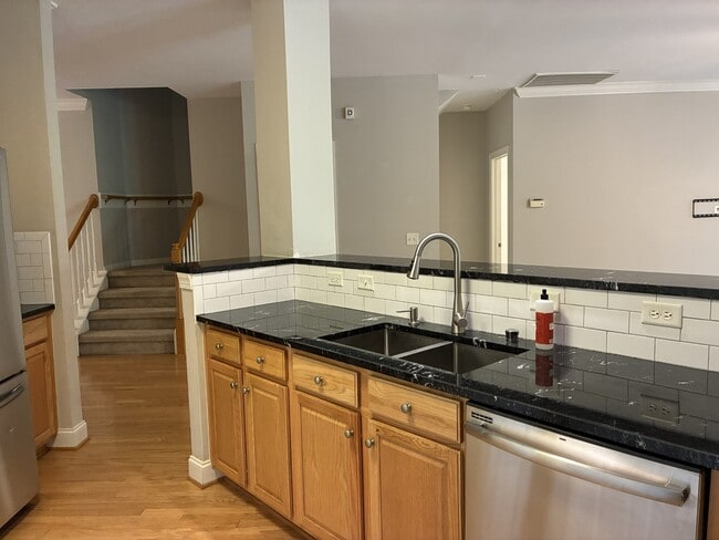 Building Photo - 808 Pisgah Park
