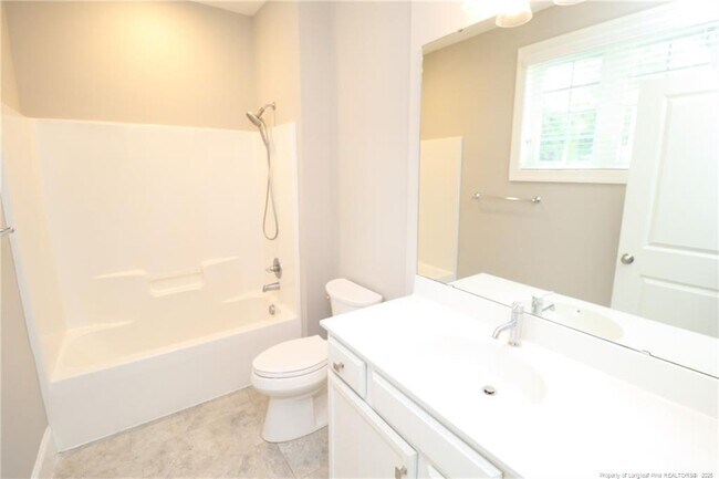 Building Photo - 2824 Plumfield Pl