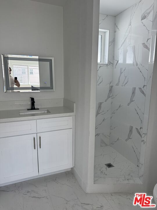 Building Photo - 4134 Leimert Blvd