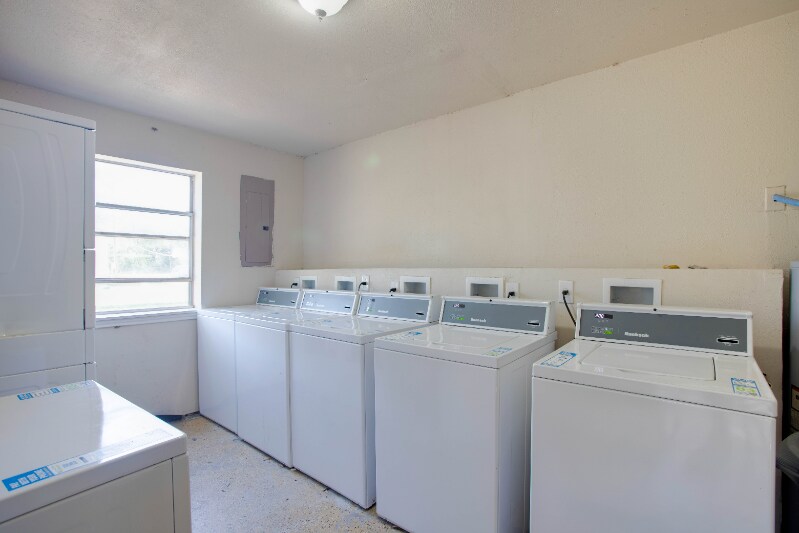 Building Photo - 20105 San Marcos Hwy