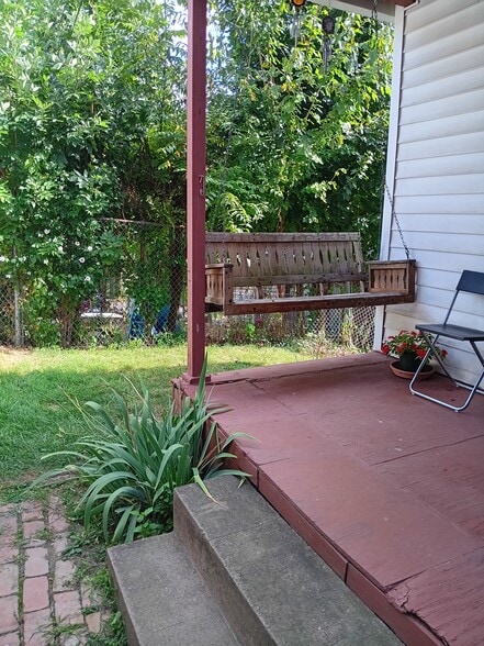 Building Photo - 1023 22nd Ave