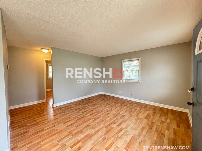 Building Photo - 3932 Dearborn St