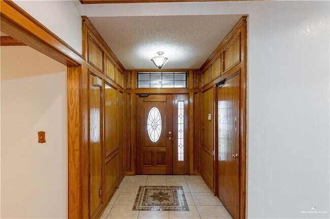 Building Photo - 20 N 21st St