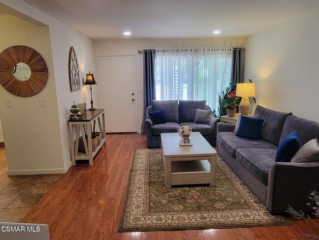 Building Photo - 1318 Ramona Dr