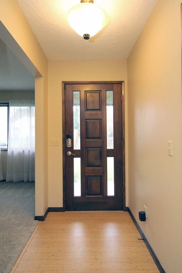 Building Photo - 2727 SE 58th Ave