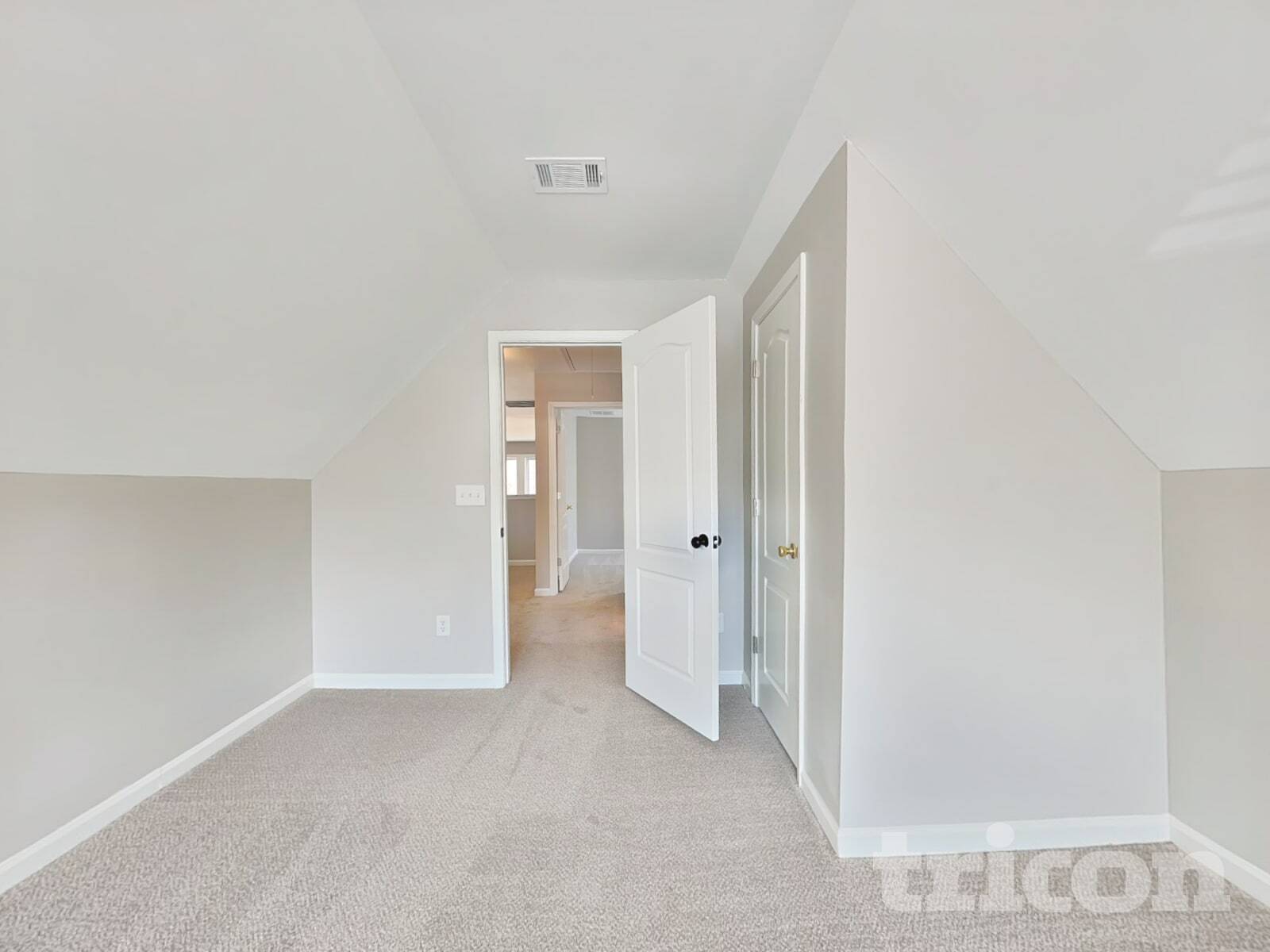 Building Photo - 1317 Preserve Park Dr