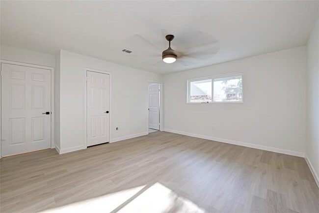 Building Photo - 7719 Dawnridge Dr