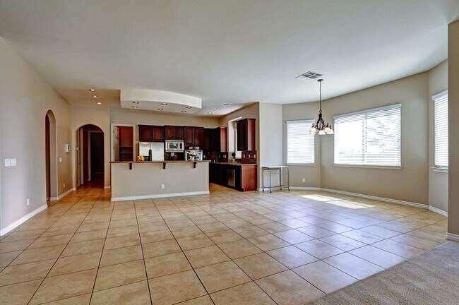Building Photo - 7541 Prancing Pony Ct