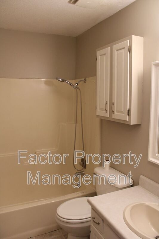 Building Photo - 101 Heather Ln