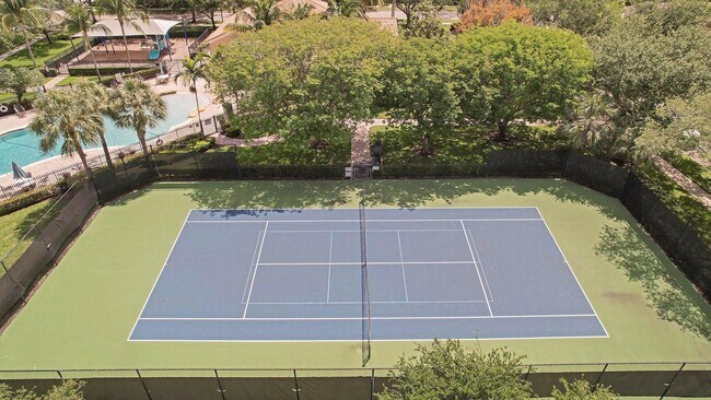 Building Photo - 127 Via Castilla