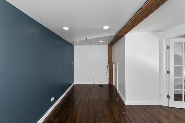 Building Photo - 3 bedroom in Chicago IL 60647