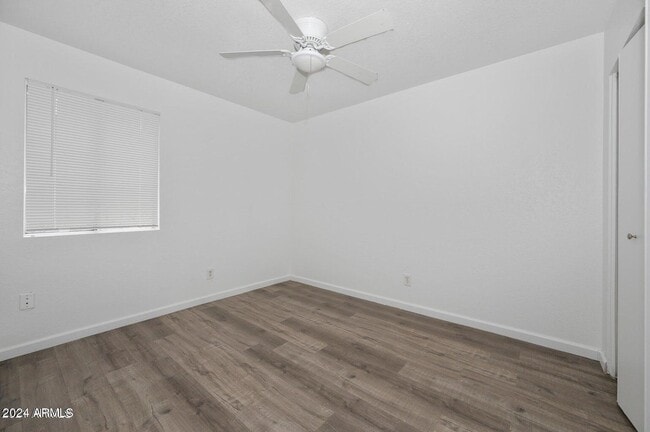 Building Photo - 2049 W Hayward Ave
