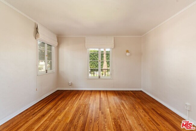 Building Photo - 3008 Motor Ave
