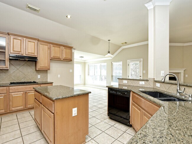 Building Photo - 1702 Buttercup Creek Blvd