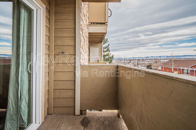 Building Photo - 2929 W Floyd Ave