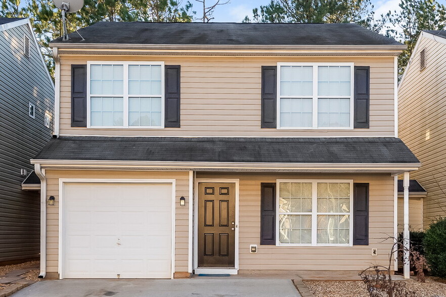 Primary Photo - 241 Lossie Ln