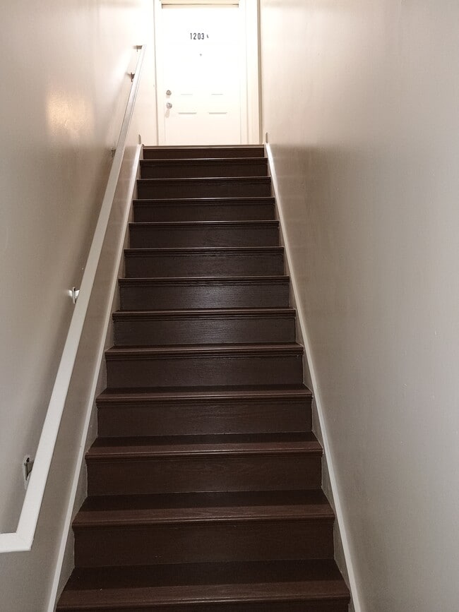 Building Photo - 1207 Euclid