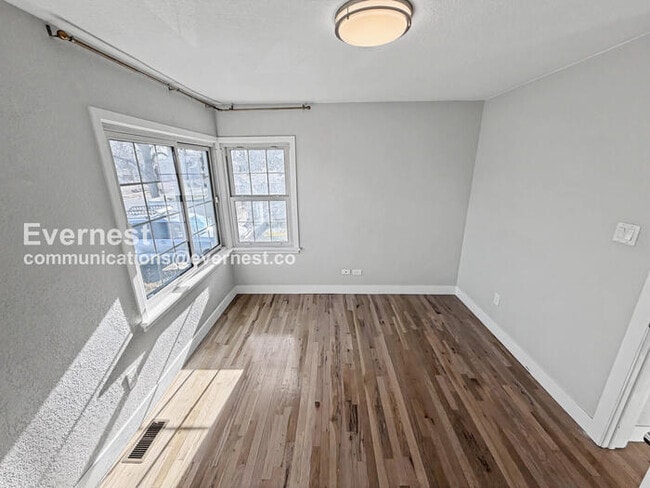 Building Photo - 3875 S Bannock St