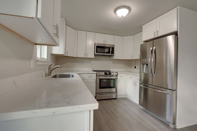 Building Photo - Remodeled Lacey Rambler