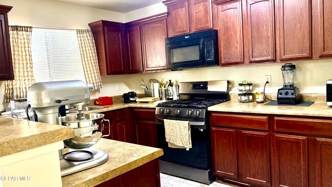 Building Photo - 2417 Sparrow Point St