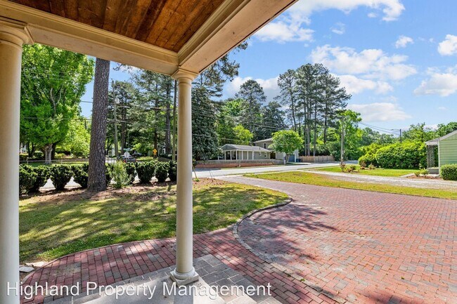 Building Photo - 2 br, 1 bath House - 1201 Brookside Dr.