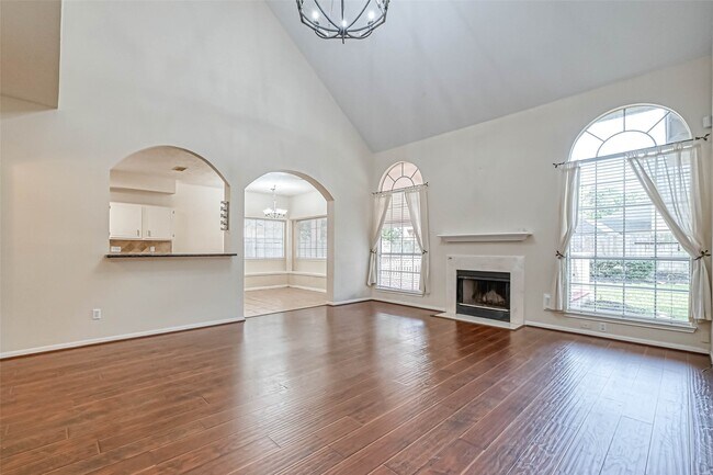 Building Photo - 17935 Western Pass Ln