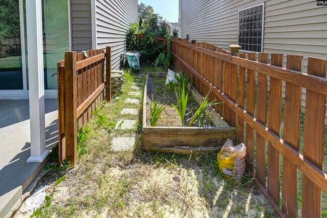 Building Photo - 834 Parnell Ct