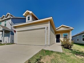 Building Photo - 217 Mica Trl