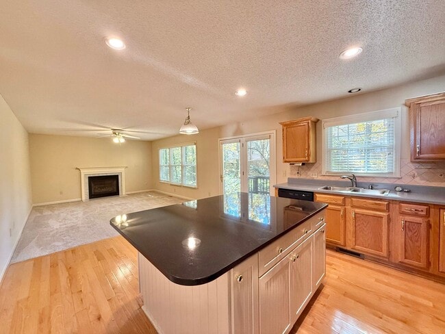 Building Photo - Exceptionally Located 3BD, 2.5BA Cary Home with Premier HOA Amenities