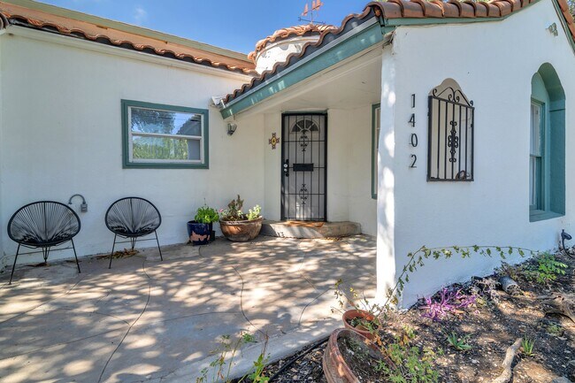 Building Photo - 1402 Fulton Ave