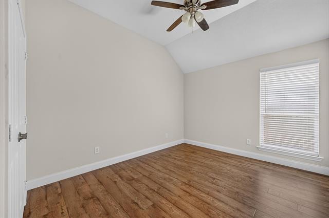 Building Photo - 12745 Excelsior Ln