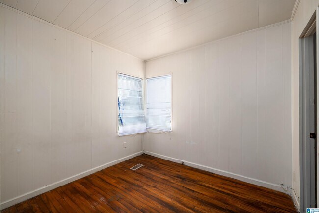 Building Photo - 1924 Princeton Ct SW