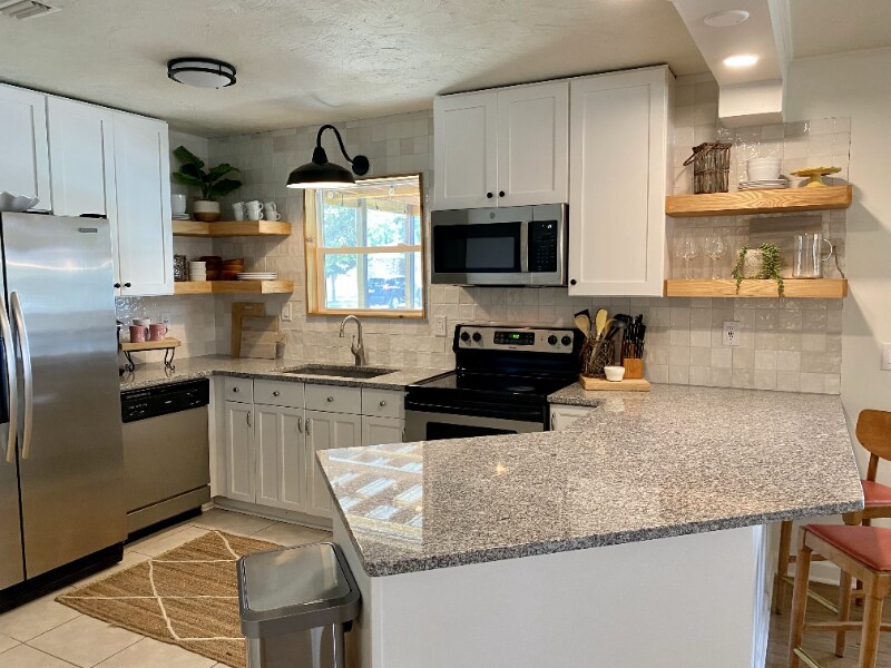 Building Photo - 21829 Pompano Ave