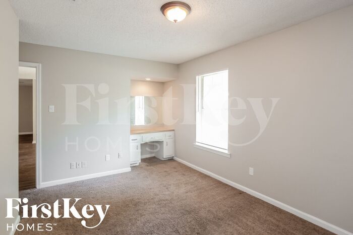 Building Photo - 6756 Burlingame Dr