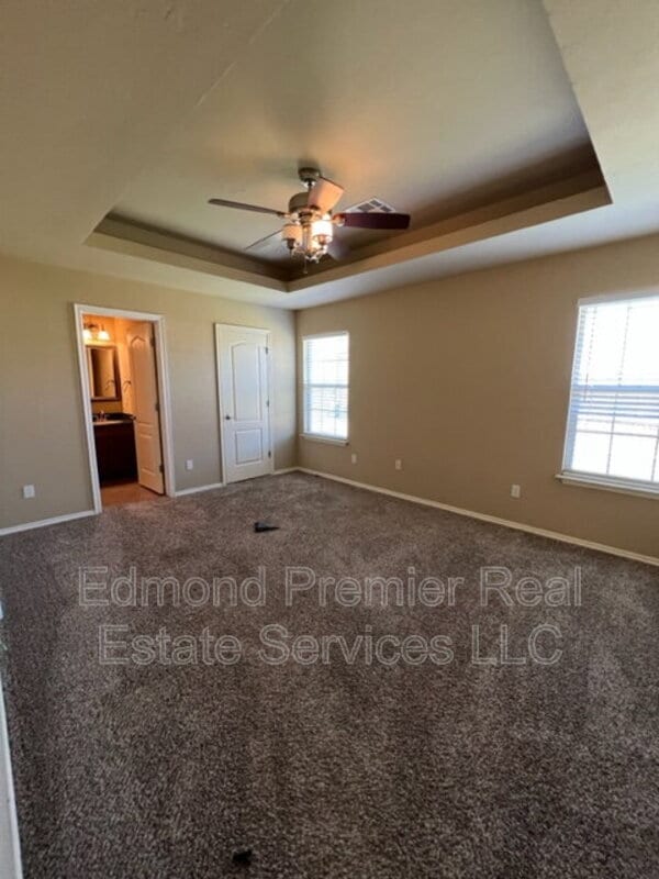 Building Photo - 12797 SE 21st Ct