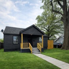 Building Photo - 1009 Cella St