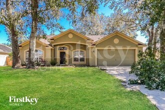 Building Photo - 3706 Treeline Dr