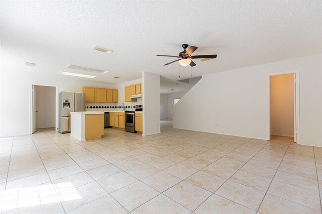 Building Photo - 491 Emerald Fields Ln