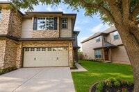 Building Photo - 14407 Birch Knoll Ln