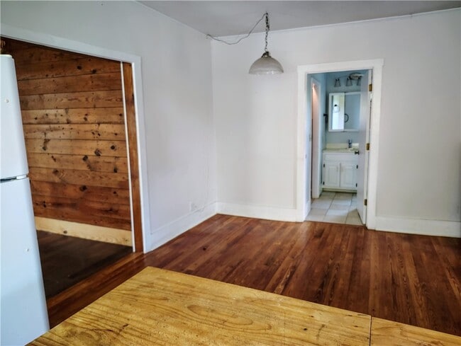 Building Photo - 14894 Trammel Mountain Rd