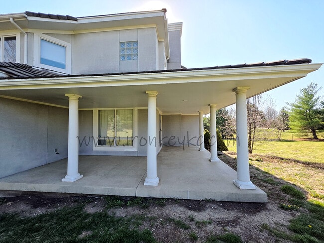 Building Photo - 14112 Windsor St